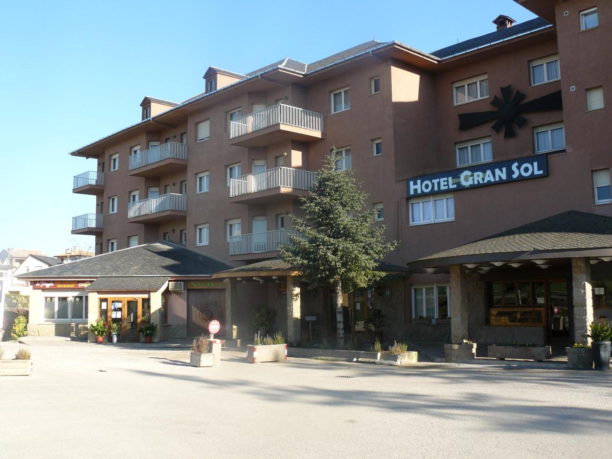 Hotel Gran Sol Solsona Dış mekan fotoğraf